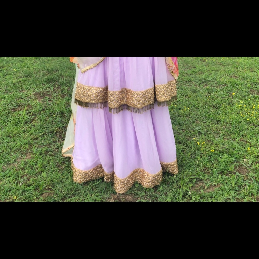 Shalwar kameez - lehenga kameez